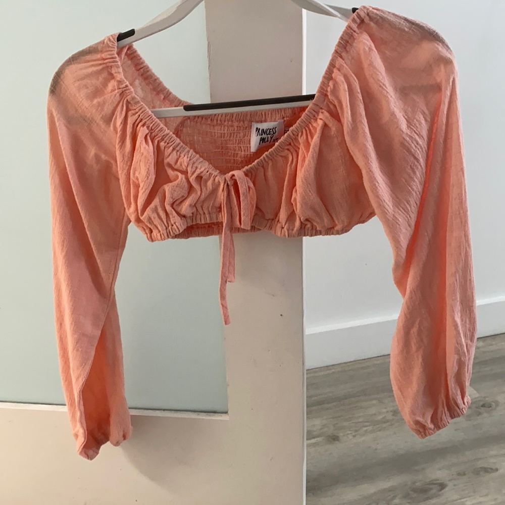 Princess Polly, size 4 (small), coral, stretchy long sleeve crop top